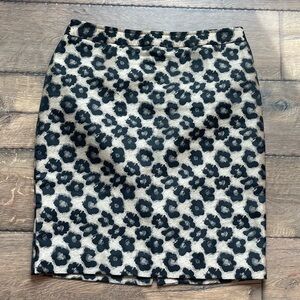 Ann Taylor Black and Tan Knee-Length Pencil Skirt